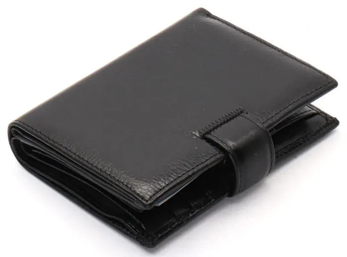 Чорне чоловіче портмоне з натуральної шкіри з відділенням під автодокументи Marco Coverna MC-2090H-1