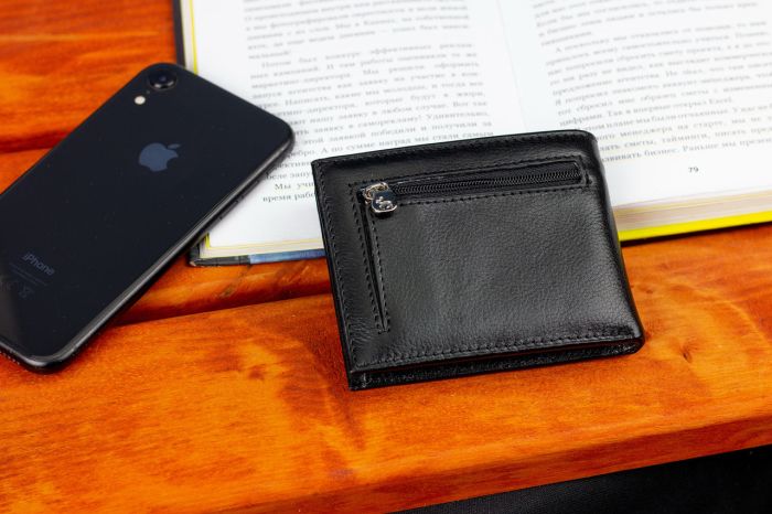 Чорне чоловіче портмоне з натуральної шкіри на магніті з затискачем Marco Coverna MC-030AH-1