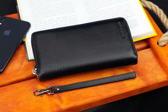 Чорний чоловічий гаманець-клатч на блискавці з натуральної шкіри Marco Coverna MC-802-1