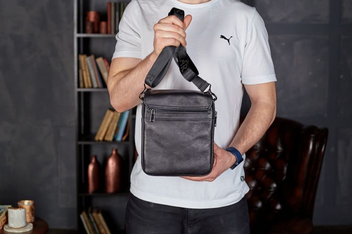 Месенджер із клапаном через плече 24х20х6, шкіряна барсетка Tiding Bag TD-20033 чорна