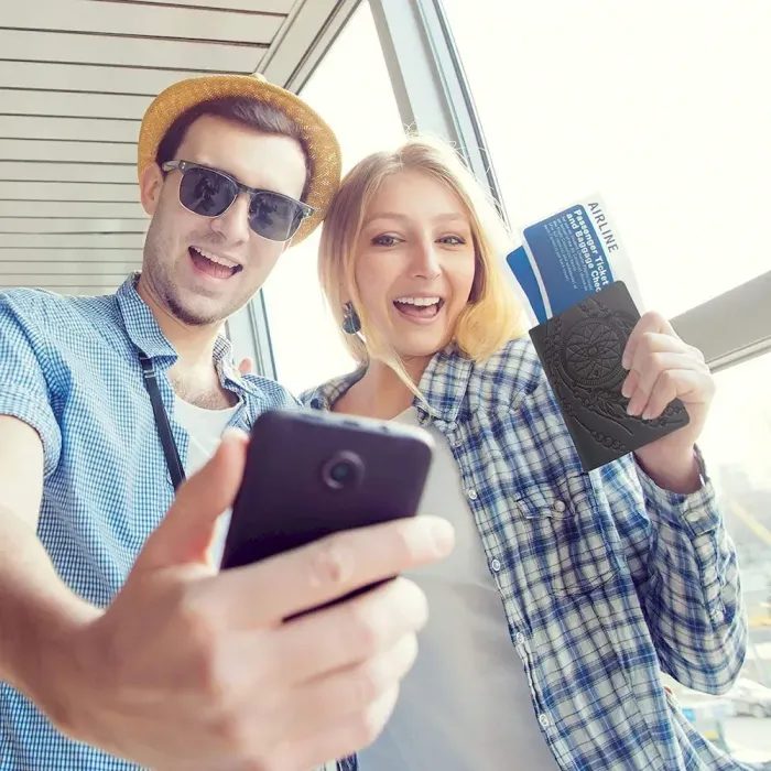 Обкладинка на паспорт SHVIGEL 13837 Чорний