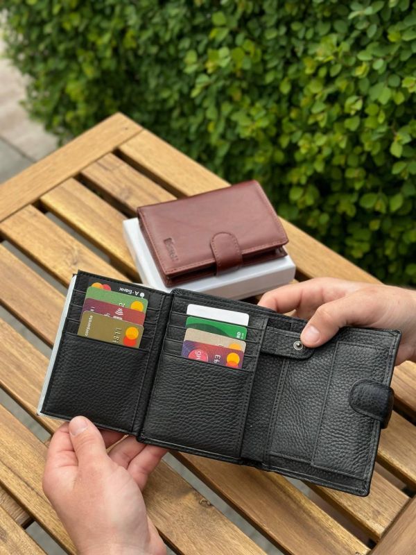 Чоловічий шкіряний гаманець люкс, чоловіче портмоне натуральна шкіра HORTON 301B