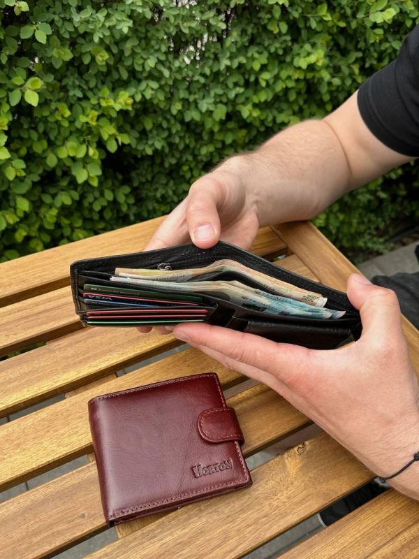 Чоловічий гаманець натуральний гаманець чорний, коричневий HORTON 208