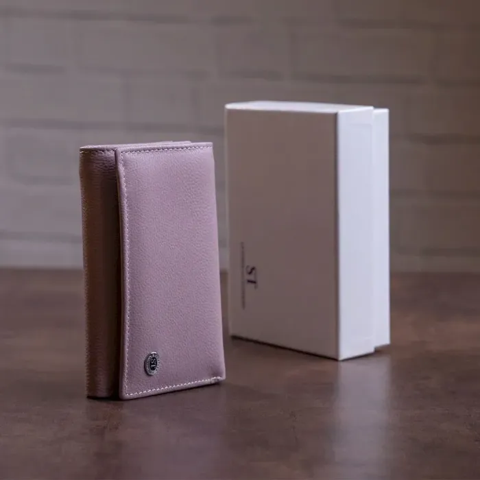 Гаманець горизонтальний з монетником на блискавці жіночий ST Leather 19361