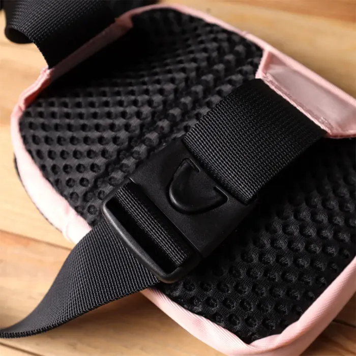 Жіноча слінг сумка для подорожей з якісного текстилю Vintage 15154 Рожевий