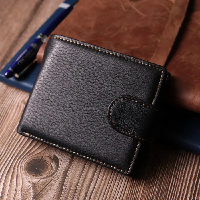 Горизонтальний невеликий гаманець для чоловіків з натуральної шкіри Vintage 15063 Чорний