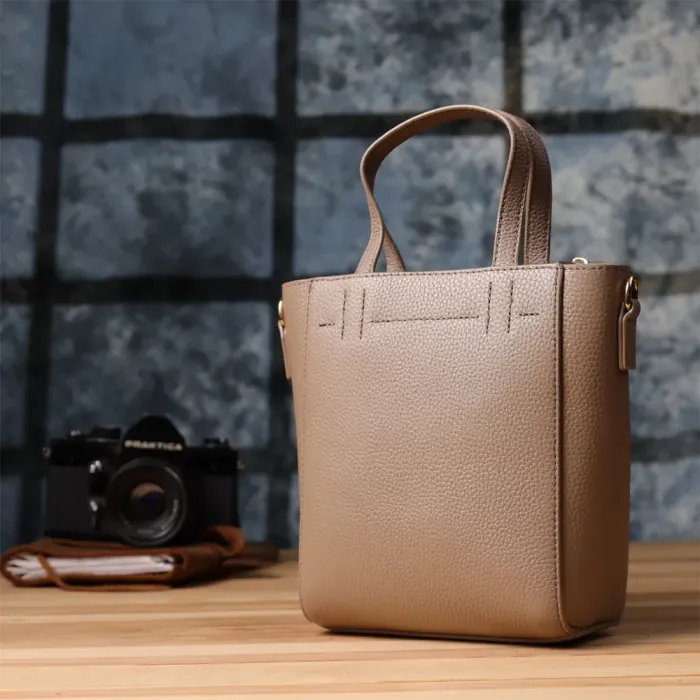 Стильна сумка жіноча з натуральної шкіри у формі трапеції Vintage 22918 Бежевий