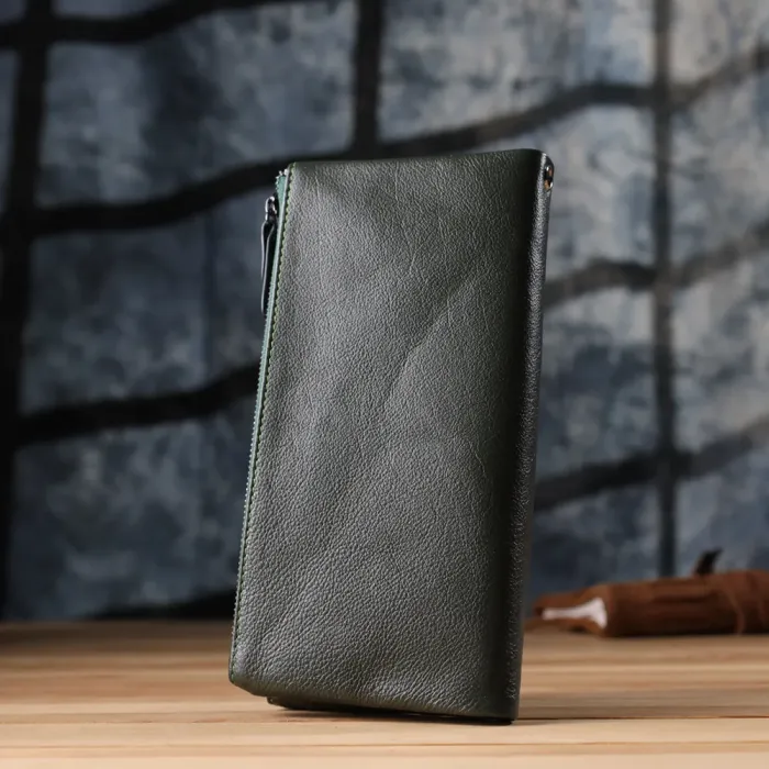 Красивий шкіряний гаманець на три відділення ST Leather 23110 Зелений