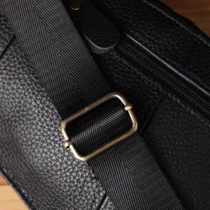 Стильна чоловіча сумка через плече із зернистої натуральної шкіри Vintage 22964 Чорний