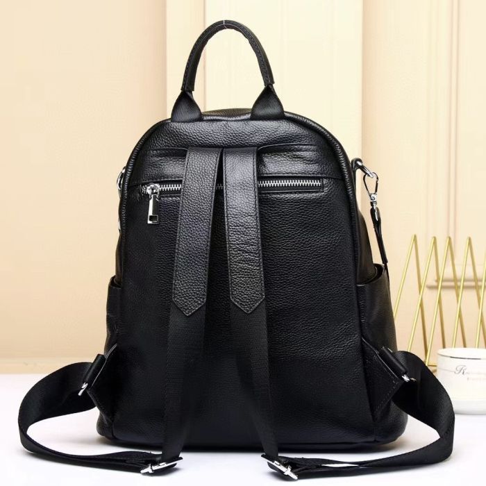 Шкіряний жіночий рюкзак з тисненням 25х30х11, сумка наплічна з шахматним візерунком, чорна