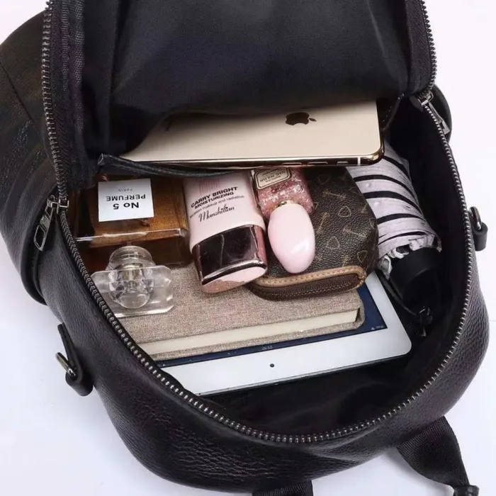 Шкіряний класичний жіночий рюкзак 26х32х15, наплічна сумка з багатьма відділеннями, чорна