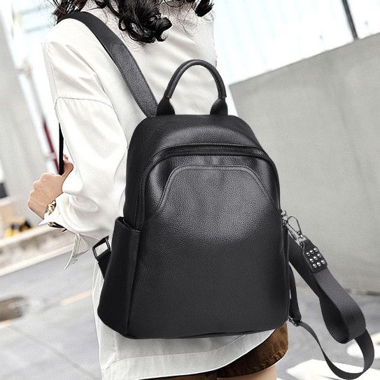 Жіночий шкіряний рюкзак міського типу 23х30х13, сумка на спину під мат, чорна