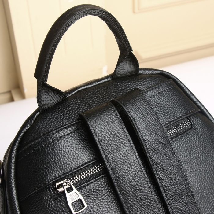 Стильна жіноча сумка міська на плечі 25х33х14, рюкзак з натуральної шкіри, чорний