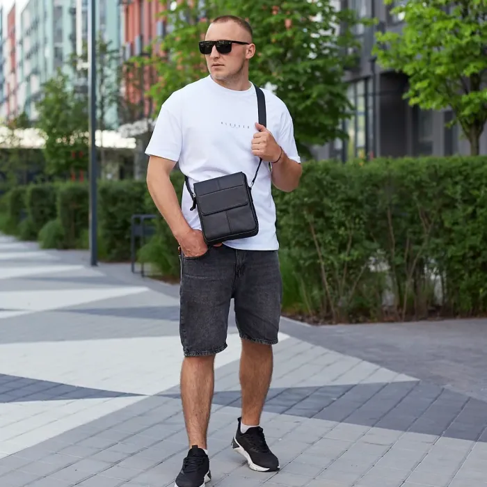 Шкіряна сумка чоловіча 21х24х6, барсетка через плече м'яка, месенджер для гаджетів BEXHILL TD-21334A