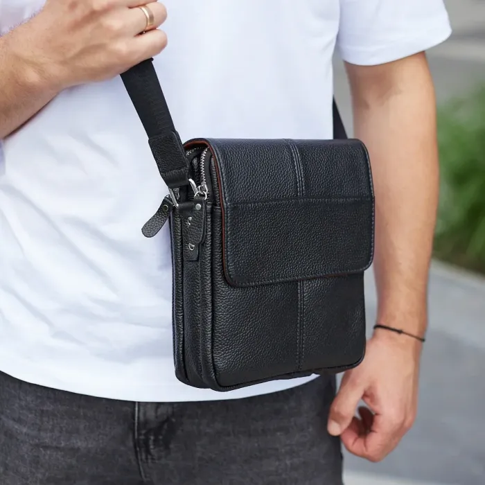 Чоловіча сумка шкіряна планшет 21х24х6, барсетка на одне плече Tiding Bag M1254A чорна