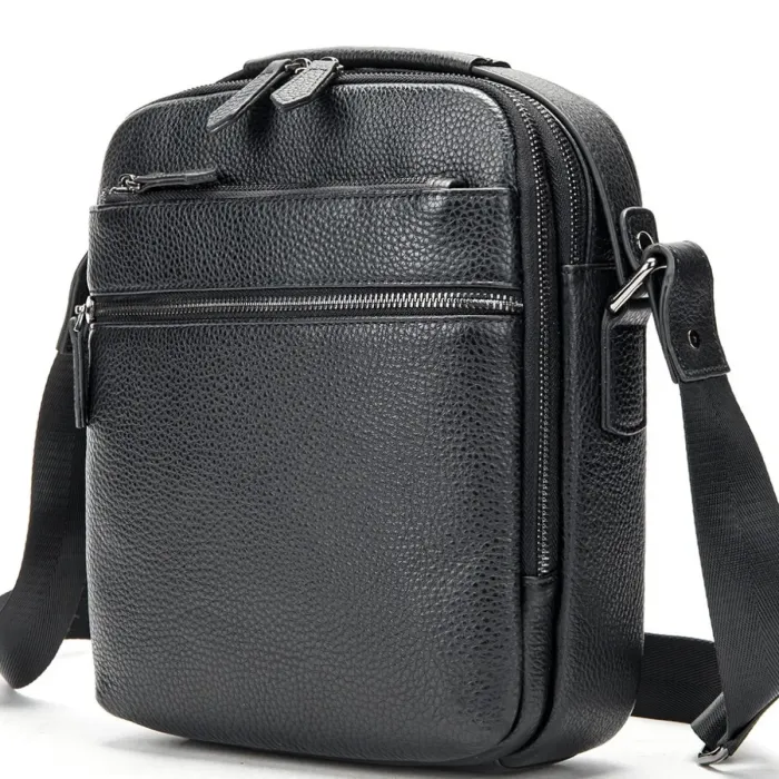Шкіряна чоловіча сумка планшет через плече 23х26х8, наплічна барсетка Tiding Bag MN-284334 чорна