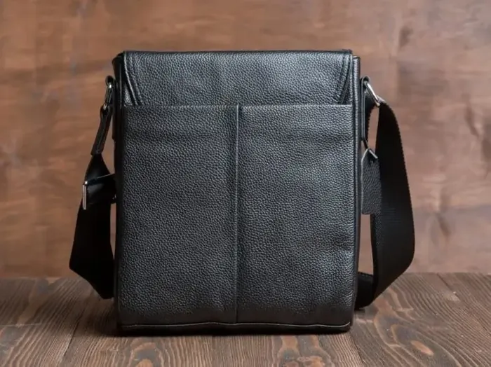 Шкіряна чоловіча сумка-месенджер 21x24x6, барсетка з натуральної шкіри Tiding Bag 9389 чорна