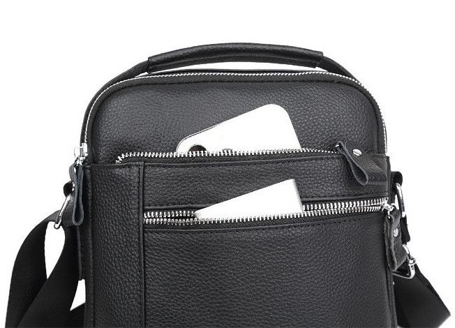 Шкіряна чоловіча сумка-барсетка через плече з ручкою чорна Tiding Bag 78465