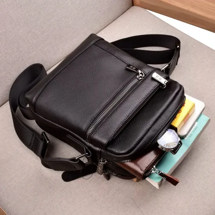 Шкіряна чоловіча сумка-барсетка через плече з ручкою чорна Tiding Bag 78465