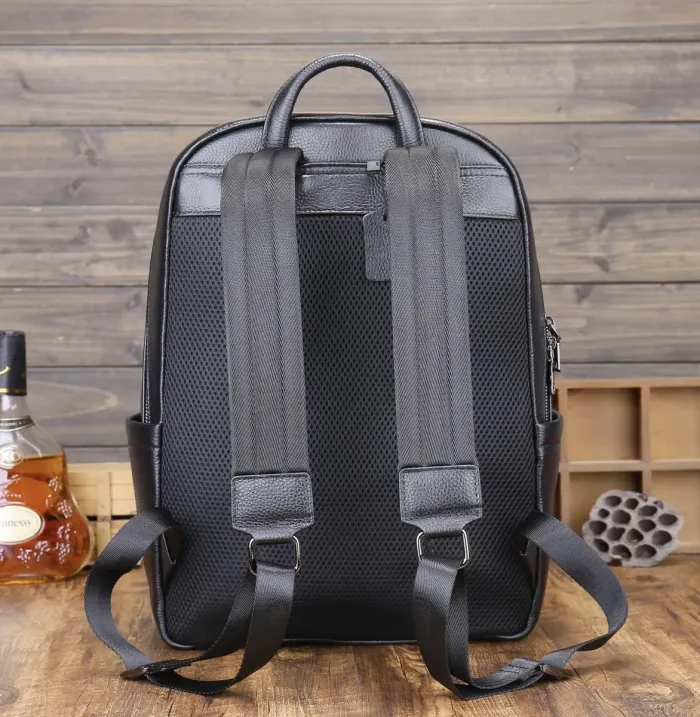 Рюкзак чоловічий з натуральної шкіри 30х41х12, міська сумка на спину для ноутбука Tiding Bag чорна