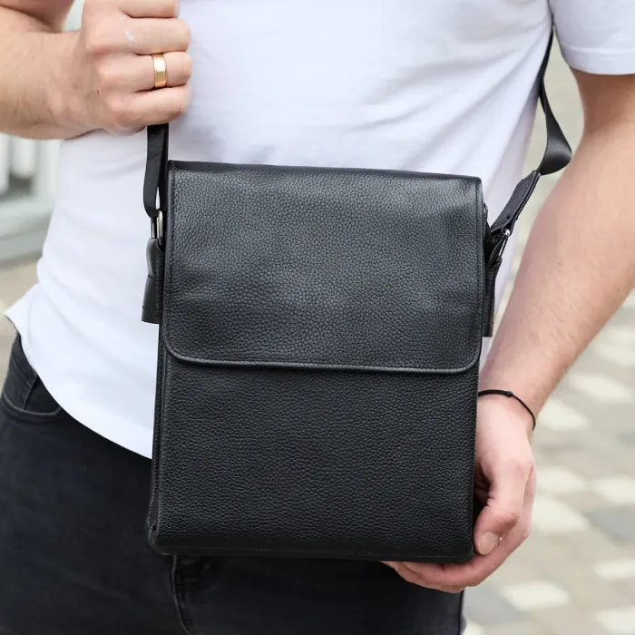 Сумка месенджер 21.5x25x7 шкіряна барсетка для чоловіків Tiding Bag 35775 чорна