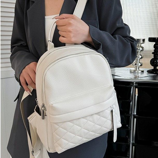 Жіночий наплічник для прогулянок 30х23х12, шкіряний рюкзак, білий