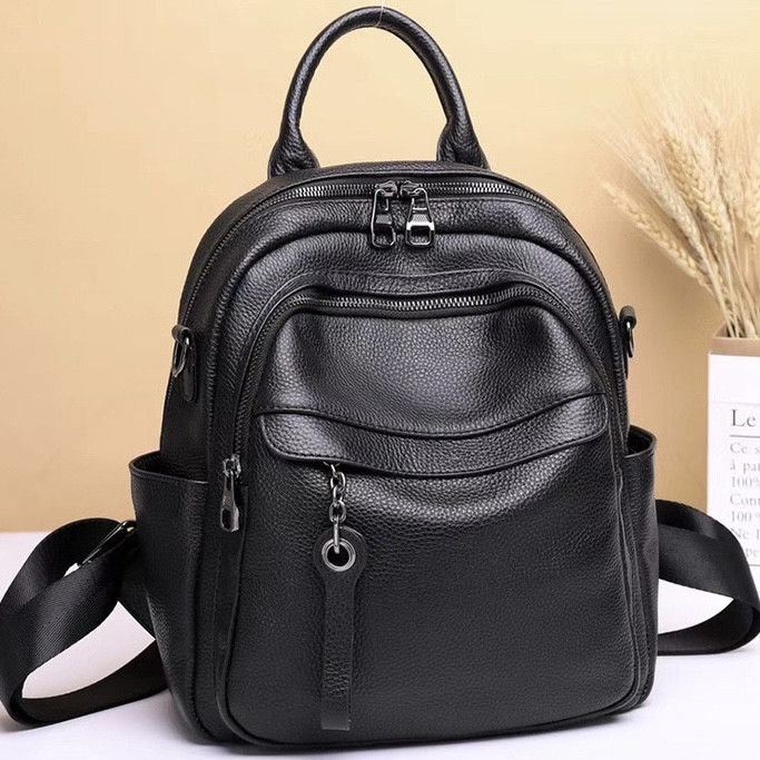 Жіноча шкіряна сумка наплічна міська 21х28х13, рюкзак для кожного дня, чорни