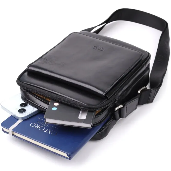 Відмінна чоловіча сумка з кишенями з гладкої натуральної шкіри Tony Perotti 20857_1 (9148-17 nero) Чорний