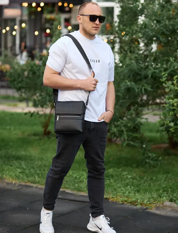 Шкіряна чоловіча сумка-месенджер 21х23х5.5, сумочка крос боді через плече чорна Tiding Bag 56230