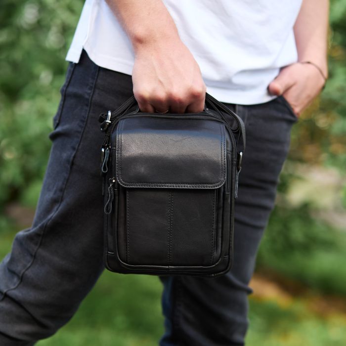 Сумка-барсетка чоловіча через плече 19х24х8, месенджер шкіряний гладкий Tiding Bag TD-55467 чорний колір