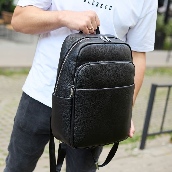 Універсальний чоловічий рюкзак із шкіри 41х31х16, зручний наплічник для ноутбука та документів, чорний