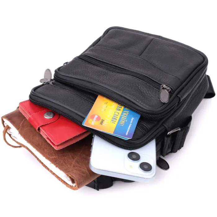 Невелика вертикальна сумка для чоловіків з натуральної шкіри Vintage 15099 Чорний