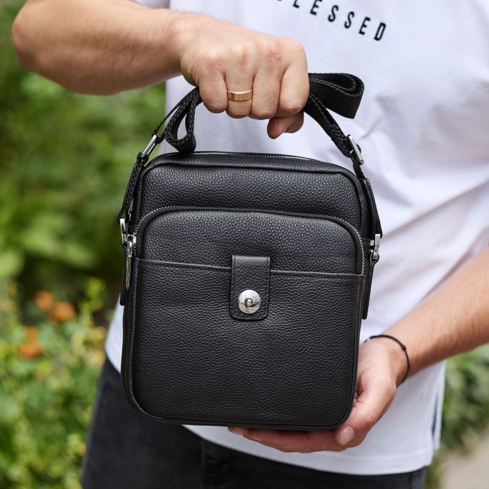 Чоловіча шкіряна універсальна сумка 24х20х8, барсетка зі шкіри, сумочка для чоловіків з регулюванням ручки, чорна