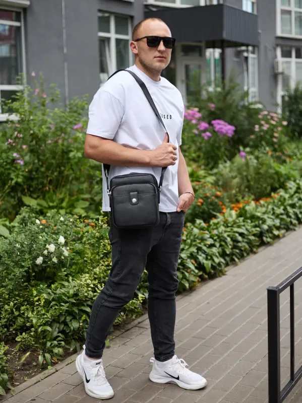 Чоловіча шкіряна універсальна сумка 24х20х8, барсетка зі шкіри, сумочка для чоловіків з регулюванням ручки, чорна