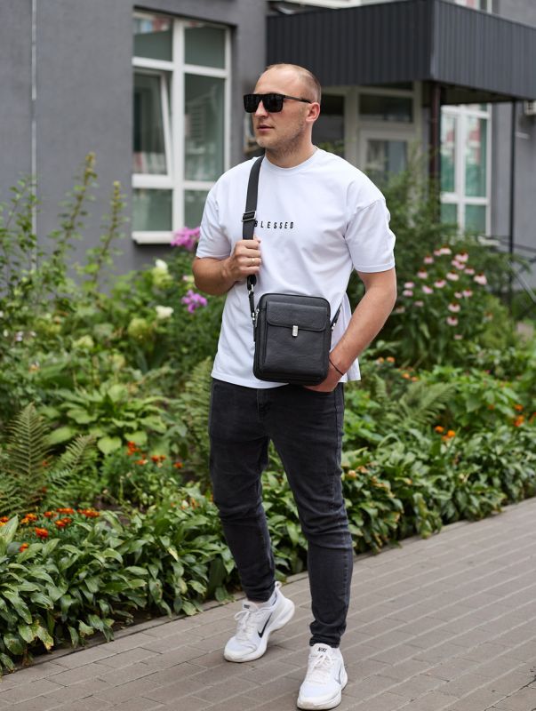 Сумка-барсетка чоловіча шкіряна 24х20х8, компактний месенджер для щоденного використання, чорна