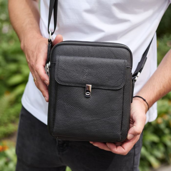 Сумка-барсетка чоловіча шкіряна 24х20х8, компактний месенджер для щоденного використання, чорна