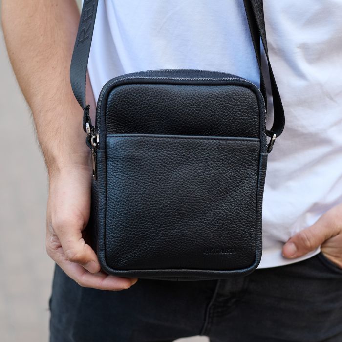 Чоловіча барсетка через плече, зернистая кожа 20х16х6, месенджер для міста, сумка для телефону та документів, чорна