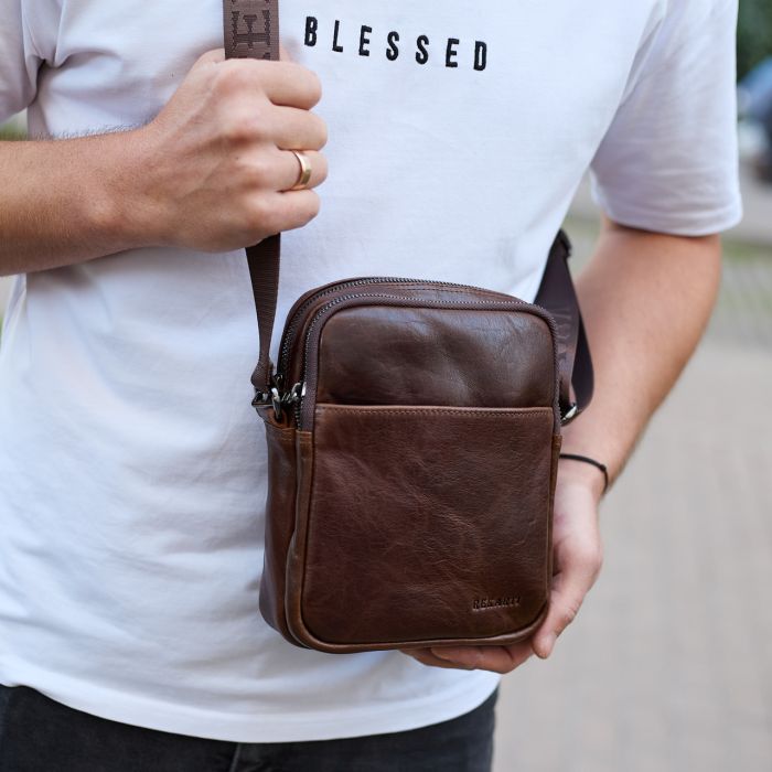 Чоловічий месенджер через плече 20х16х6, сумка планшетка для міста, барсетка для телефону, коричнева