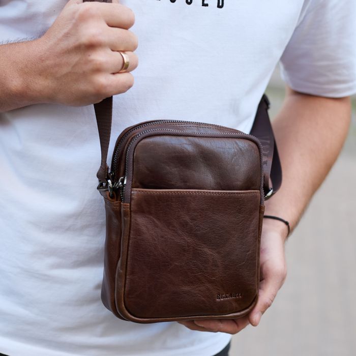Чоловічий месенджер через плече 20х16х6, сумка планшетка для міста, барсетка для телефону, коричнева