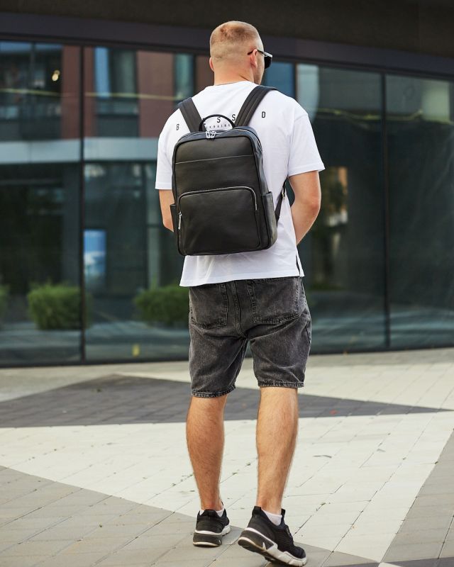 Чоловічий шкіряний рюкзак для поїздок та відпочинку 30х40х16, сумка наплічна Tiding Bag 59331, чорна