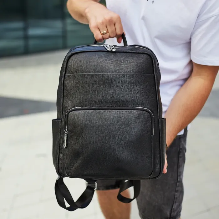Чоловічий шкіряний рюкзак для поїздок та відпочинку 30х40х16, сумка наплічна Tiding Bag 59331, чорна