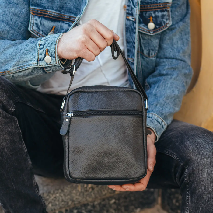 Сумка-барсетка чоловіча 19х22х5, месенджер через шкіряне плече Tiding Bag BON6165 чорний