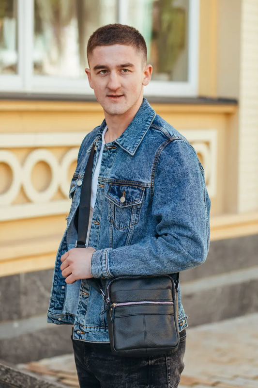 Сумка-барсетка чоловіча 19х22х5, месенджер через шкіряне плече Tiding Bag BON6165 чорний