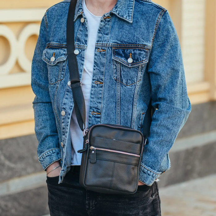 Сумка-барсетка чоловіча 19х22х5, месенджер через шкіряне плече Tiding Bag BON6165 чорний