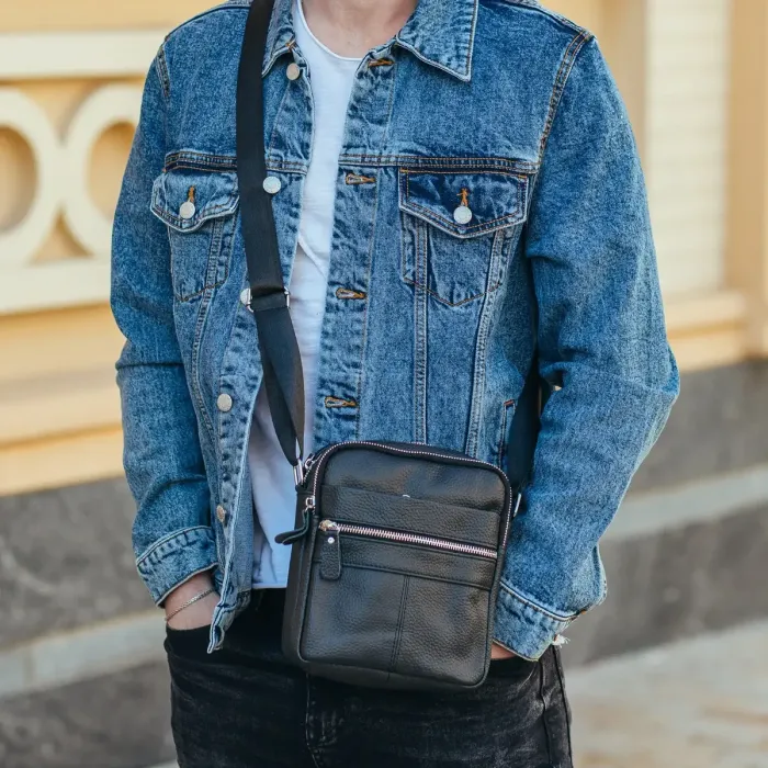 Сумка-барсетка чоловіча 19х22х5, месенджер через шкіряне плече Tiding Bag BON6165 чорний