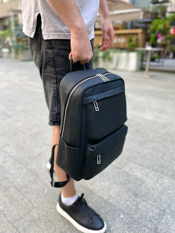 Чоловічий рюкзак для ноутбука та поїздок з натуральної шкіри 40х30х16, сумка наплічна Tiding Bag, чорна