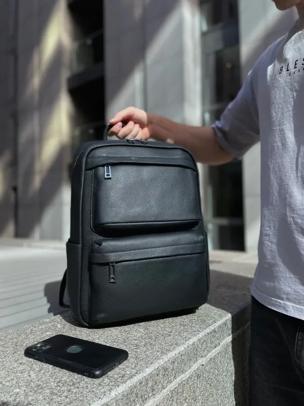 Чоловічий рюкзак для ноутбука та поїздок з натуральної шкіри 40х30х16, сумка наплічна Tiding Bag, чорна
