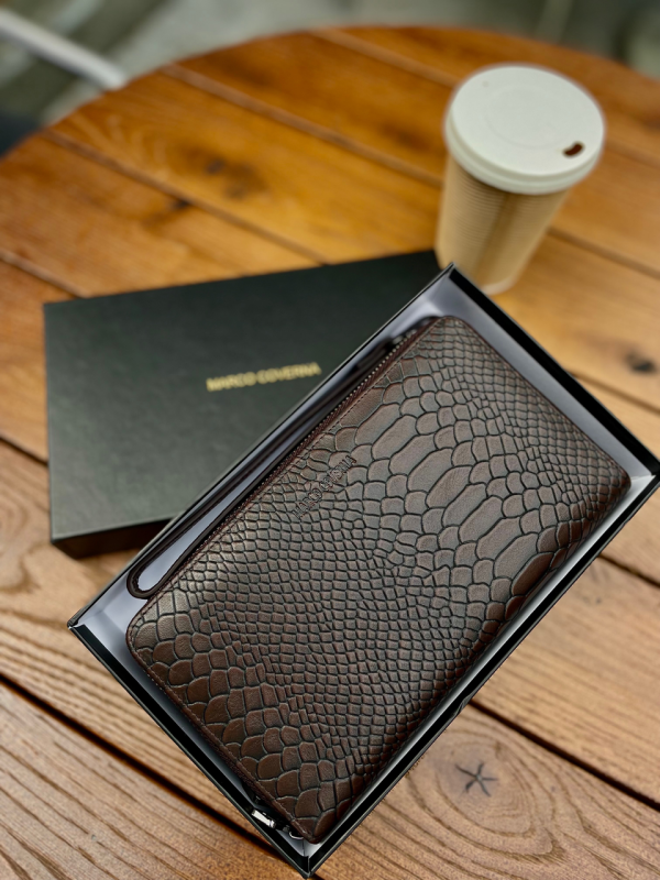 Коричневий гаманець-клатч на дві блискавки з блоком під картки із натуральної шкіри Marco Coverna MC086-5901С