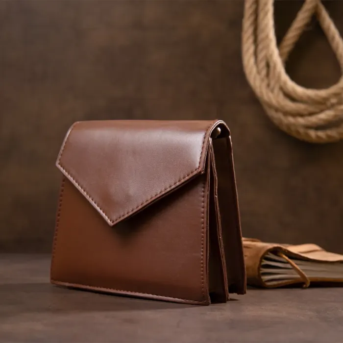 Горизонтальна сумка з лініями зі шкірозамінника Vintage 14933 Коричнева