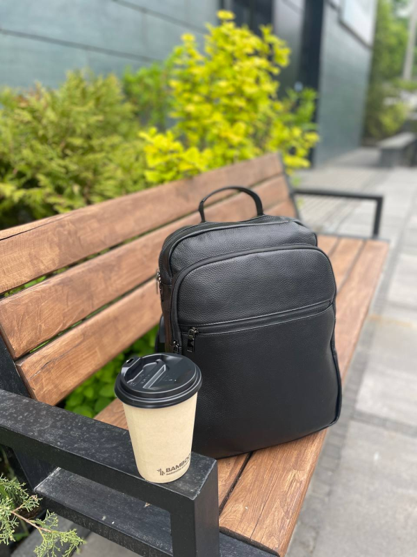 Рюкзак шкіряний для чоловіка 29х40х15, чорний колір